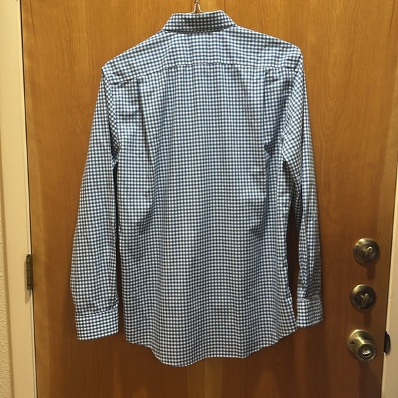 L.L. Bean shirt size medium regular - Picture 4 of 6